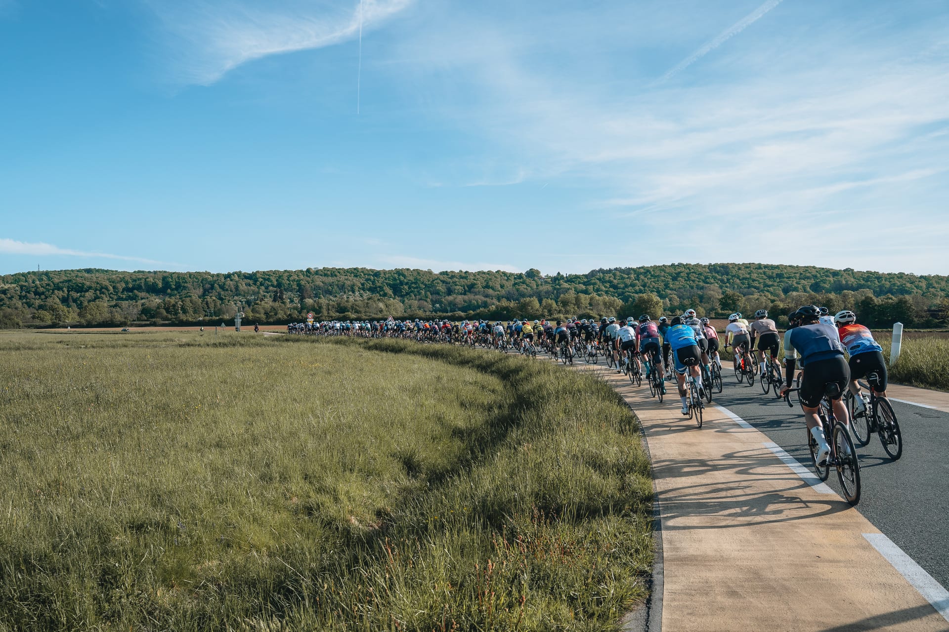 Le peloton dans le Doubs